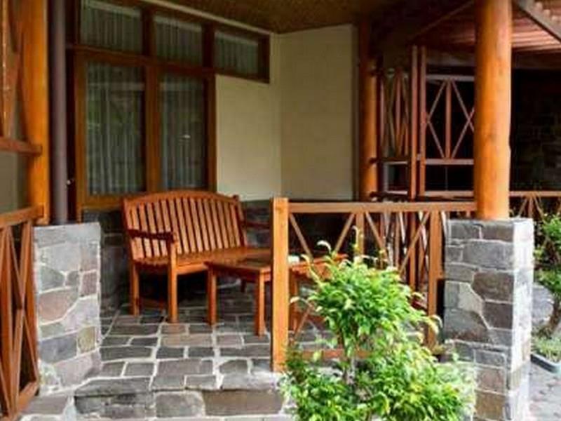 Pantai Indah Resort Hotel Barat Пангандаран Экстерьер фото